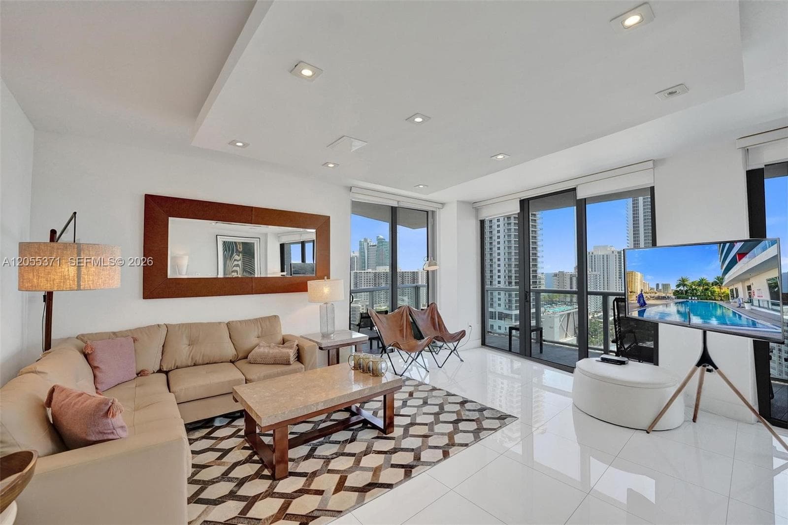 BEAHCWALK · #T1902 in Hallandale Beach - Photo 14