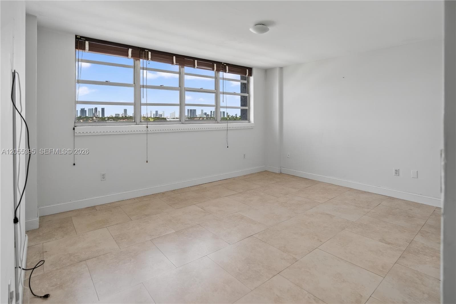 SOUTH BAY CLUB CONDO · #523 in Miami Beach - Photo 4