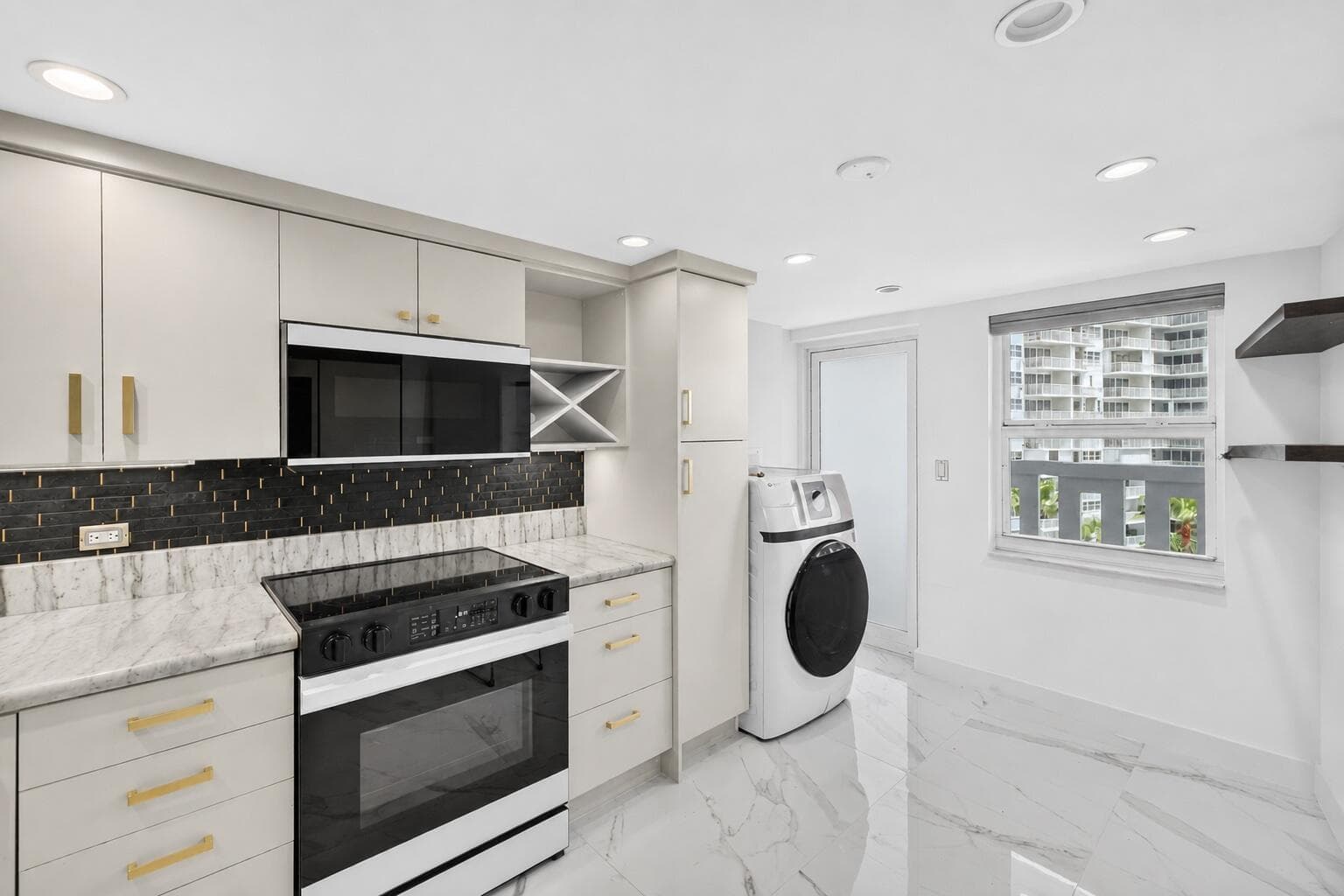 Kitchen 2