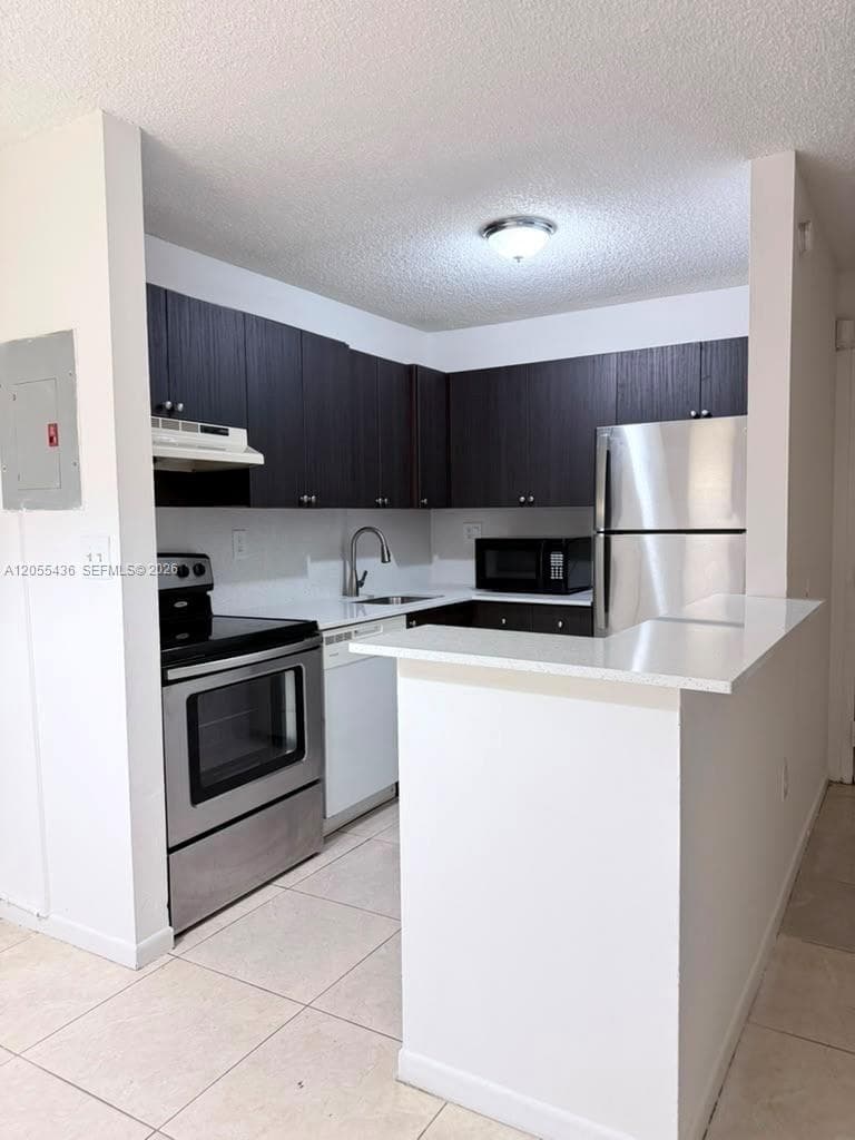 VILLA BELLINI CONDO · #107 in Hialeah - Photo 2