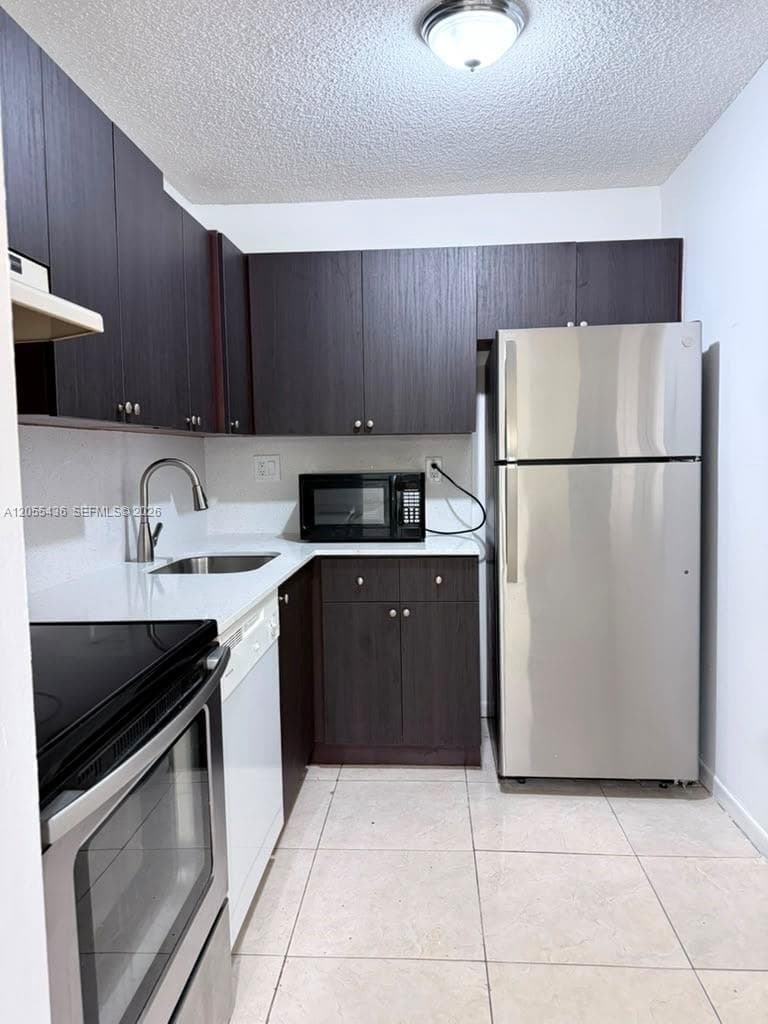 VILLA BELLINI CONDO · #107 in Hialeah - Photo 1