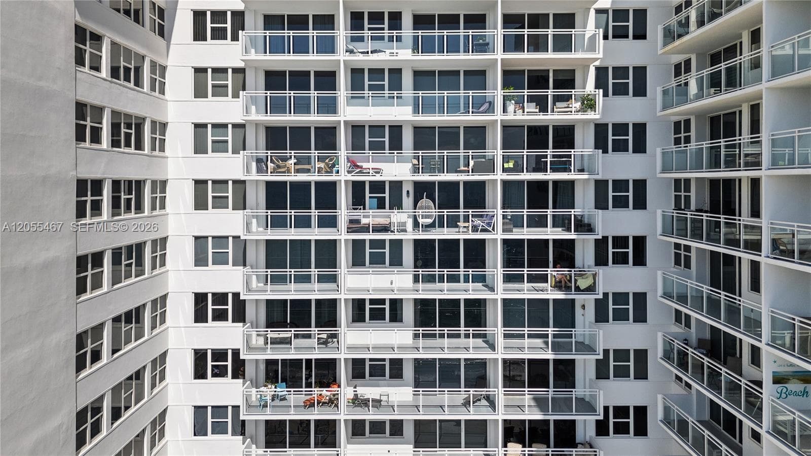 PARKER PLAZA CONDO · #1716 in Hallandale Beach - Photo 6