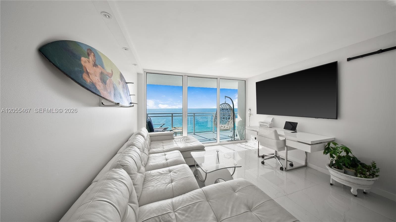 PARKER PLAZA CONDO · #1716 in Hallandale Beach - Photo 8