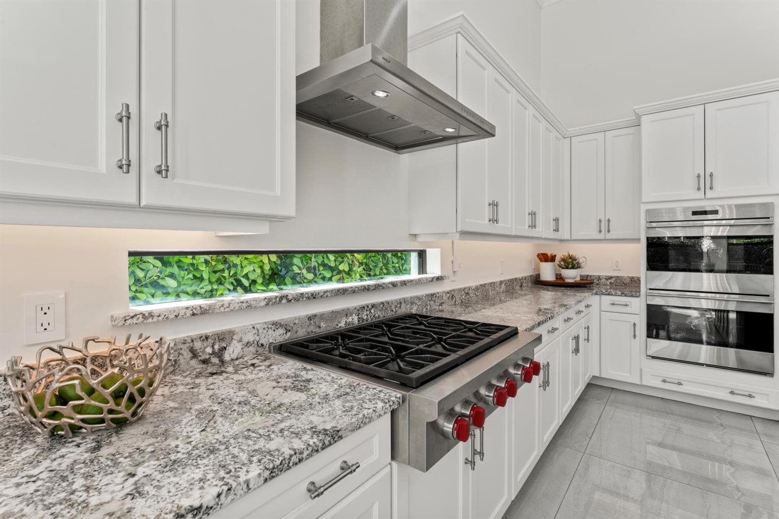 photos_high_resolution_2630_NW_69th_St_B