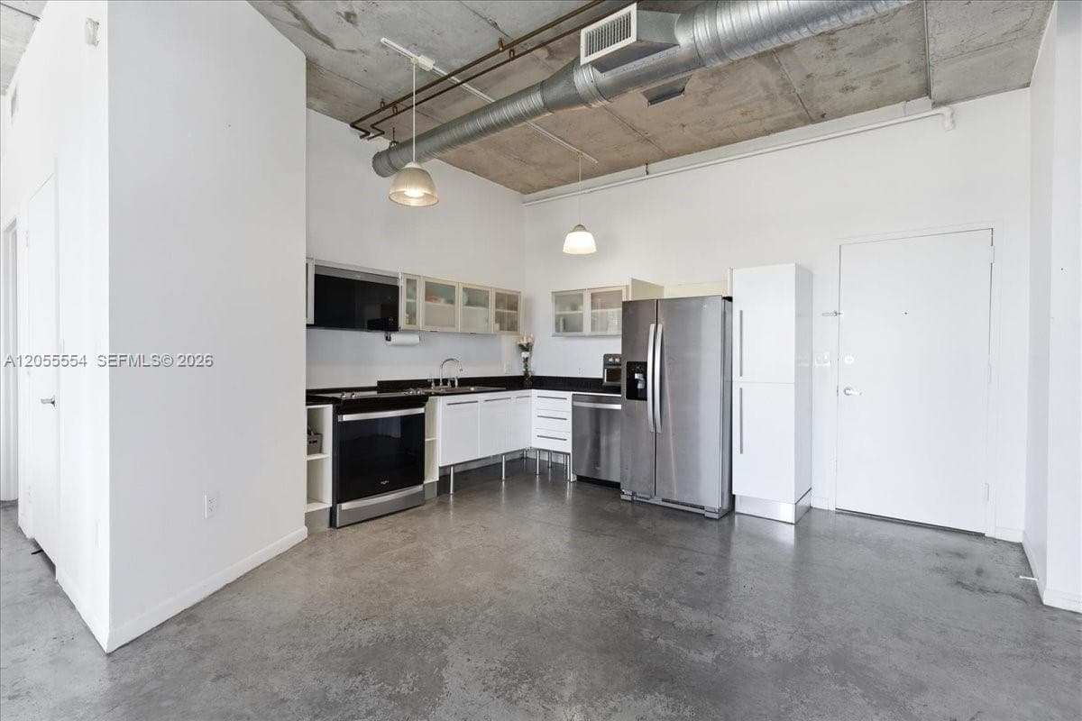 NEO LOFT CONDO · #806 in Miami - Photo 9