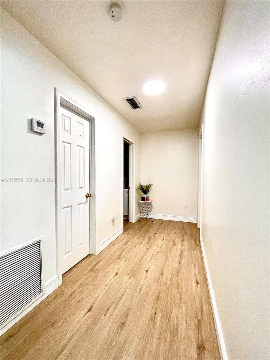 15831 Palmetto Club Dr photo 6