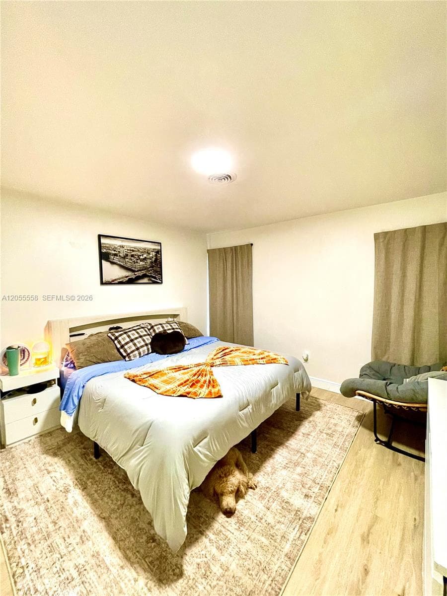 15831 Palmetto Club Dr photo 8