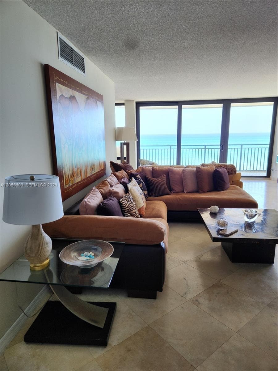 SEAGRAPE CONDO · #4B in Singer Island - Photo 16