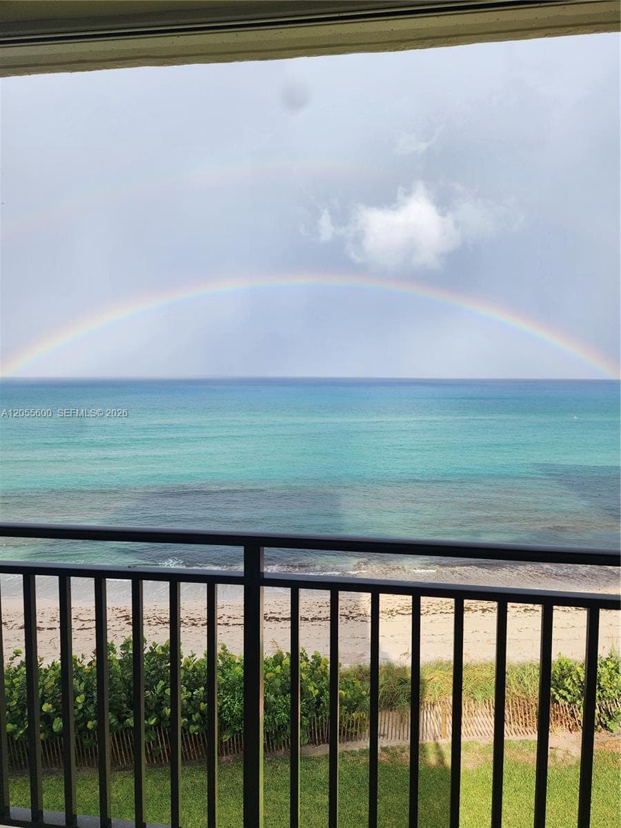 SEAGRAPE CONDO · #4B in Singer Island - Photo 34