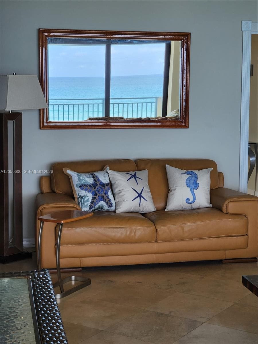 Extra seating to enjoy sweeping ocean views