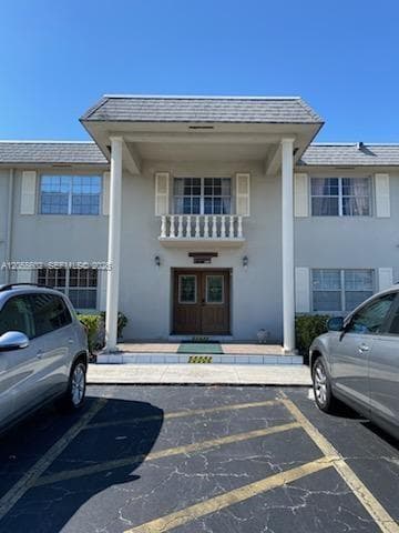 MAYFAIR APT CO-OP · #105E in Hollywood - Photo 2