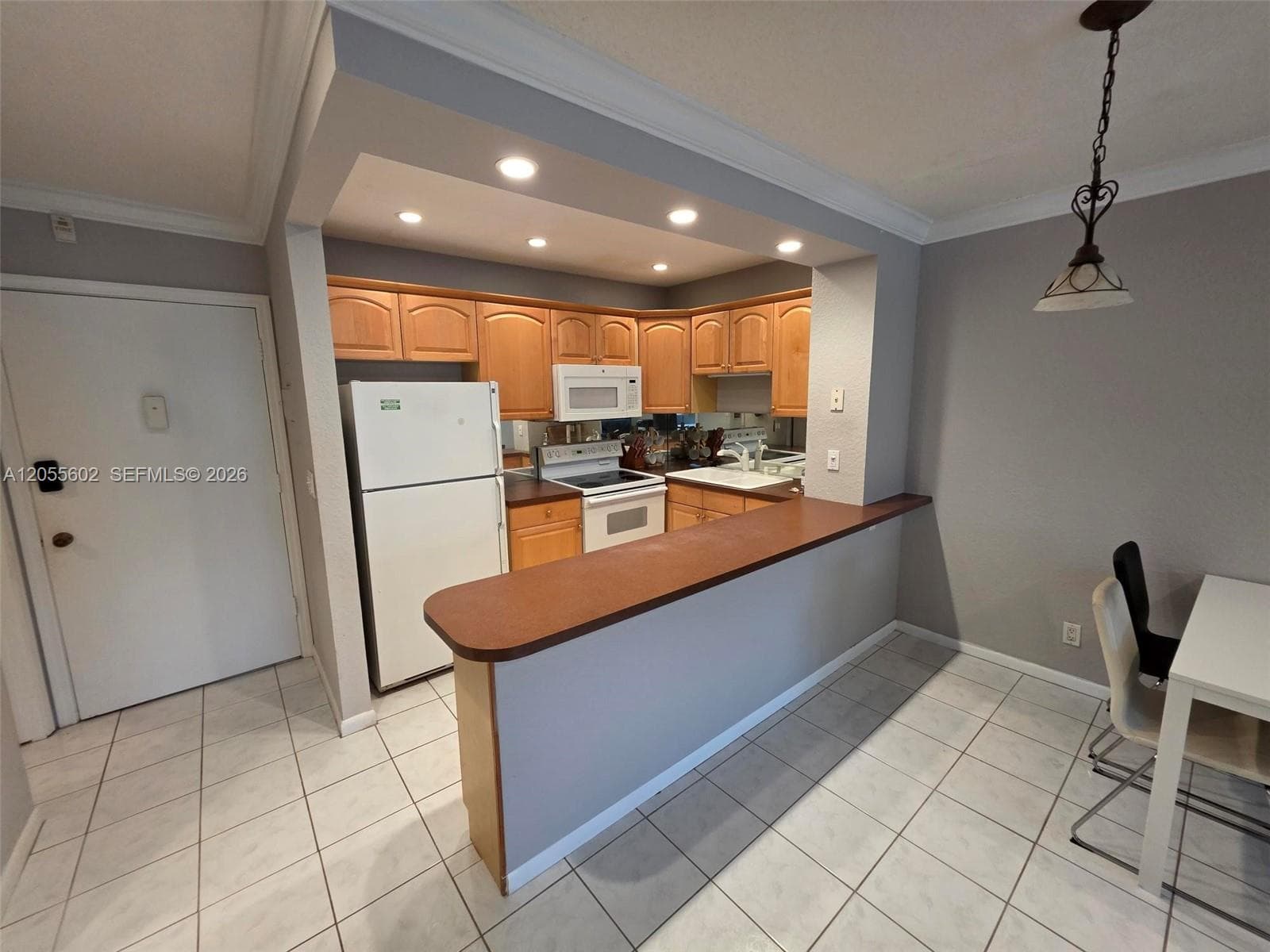 MAYFAIR APT CO-OP · #105E in Hollywood - Photo 7
