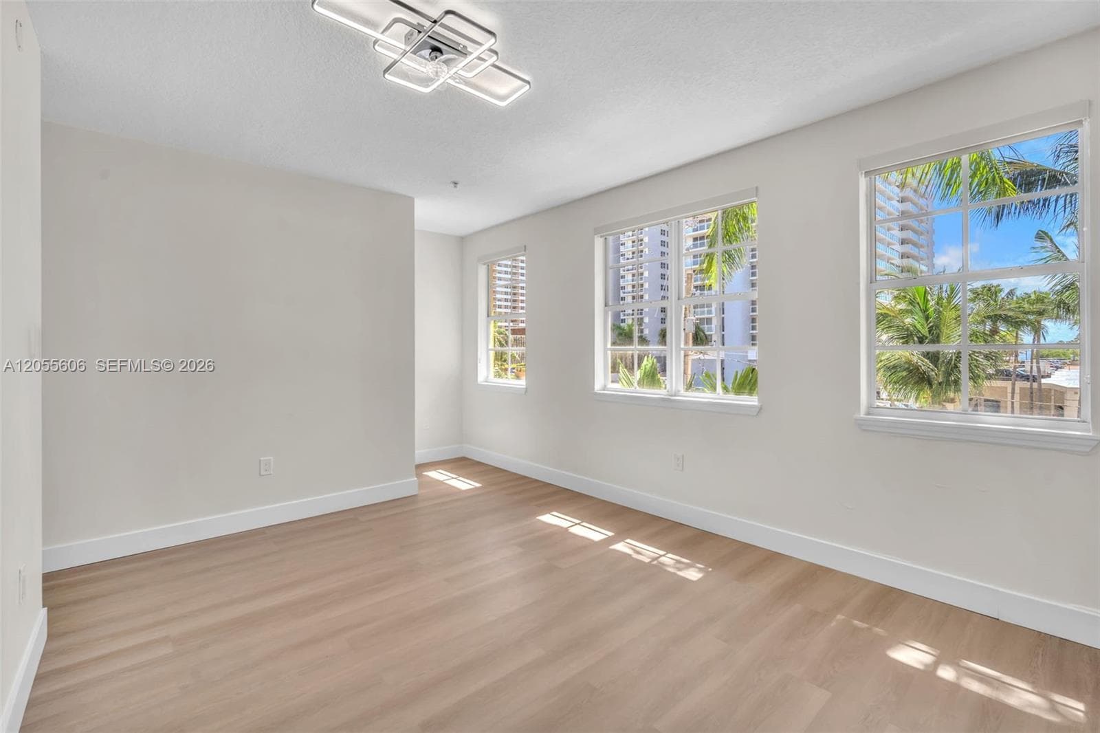2080 OCEAN DRIVE CONDO · #TH1 in Hallandale Beach - Photo 18
