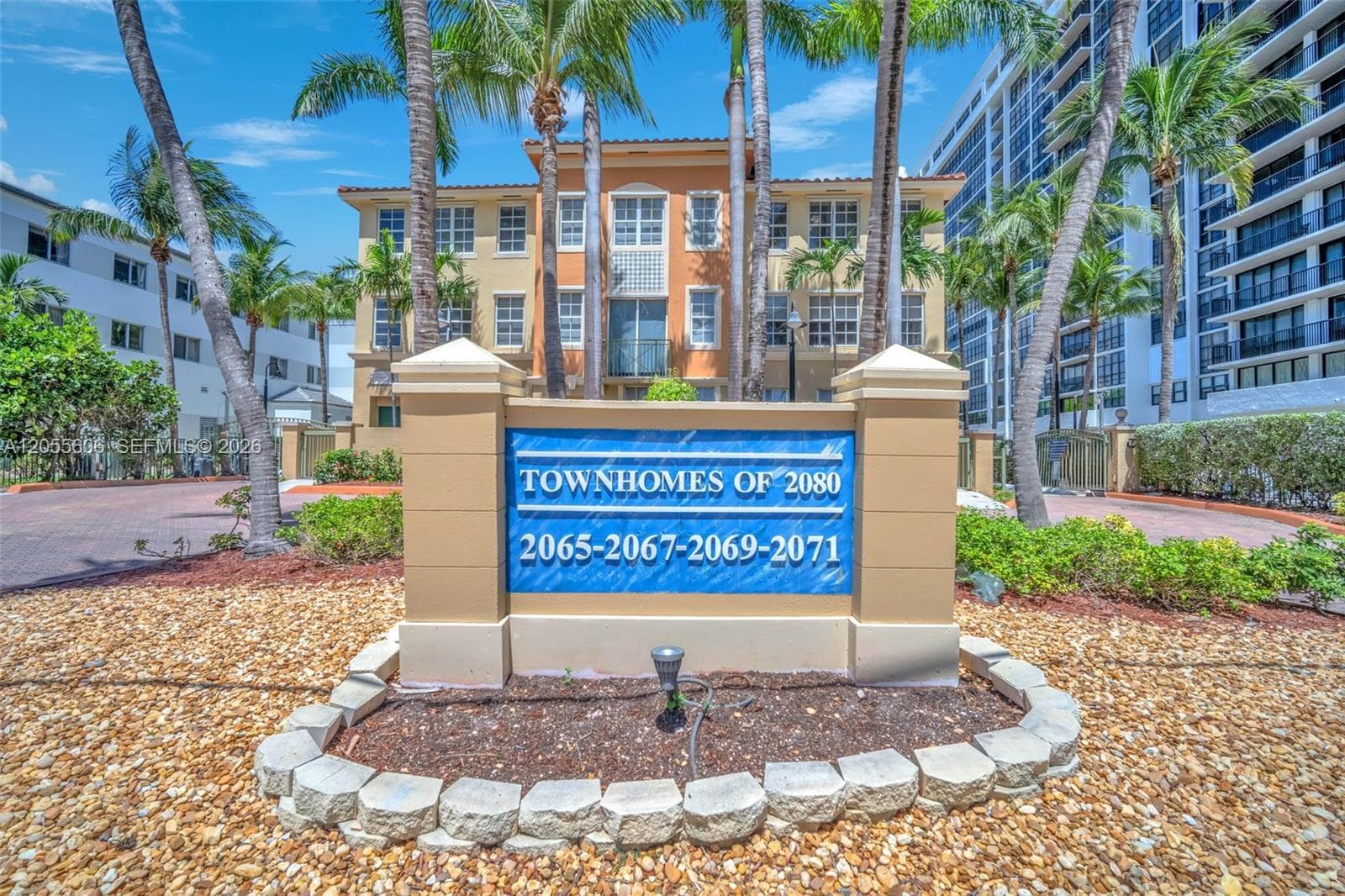 2080 OCEAN DRIVE CONDO · #TH1 in Hallandale Beach - Photo 48