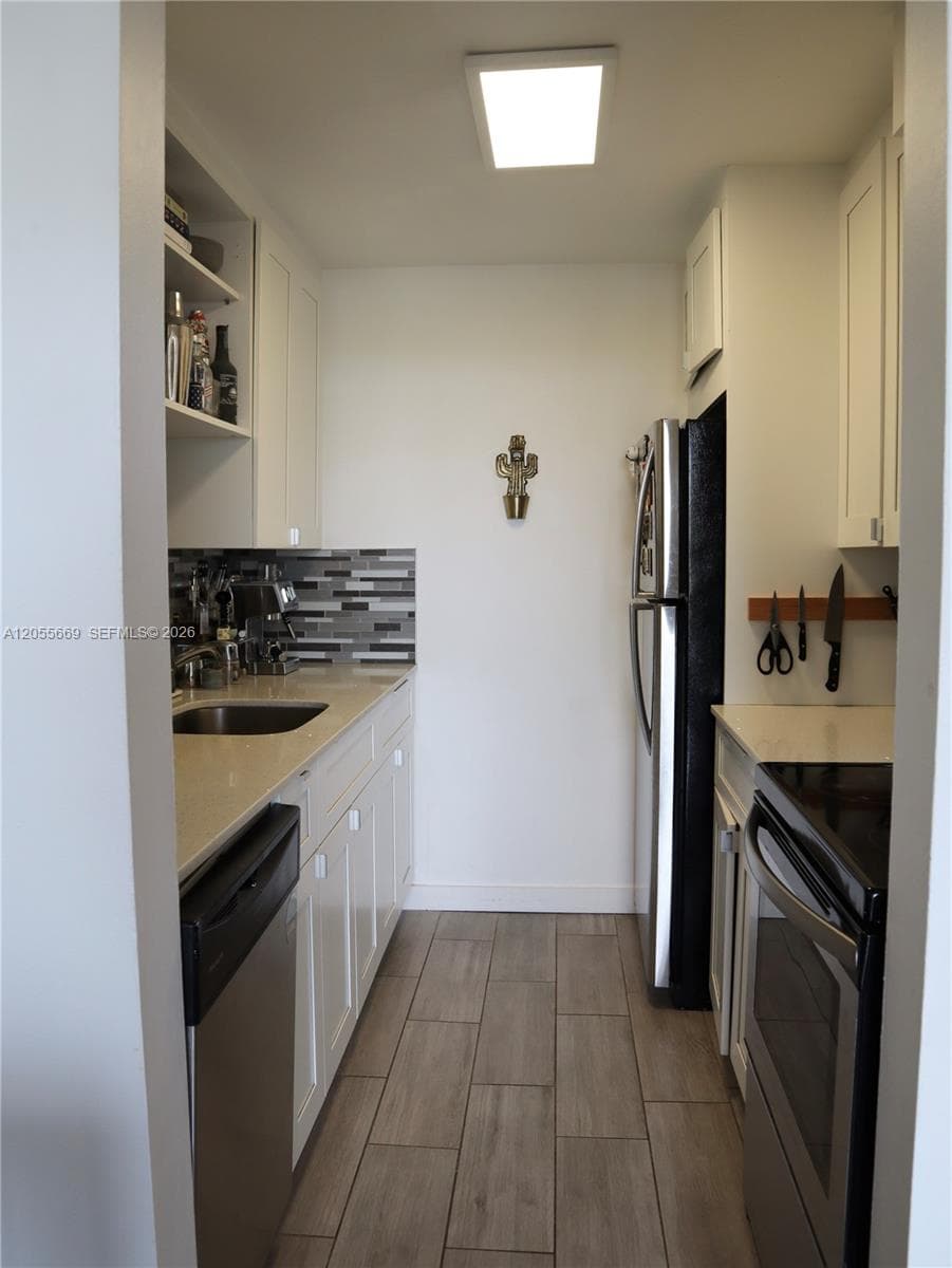 VECINO DEL MAR CONDO · #607 in North Miami - Photo 16