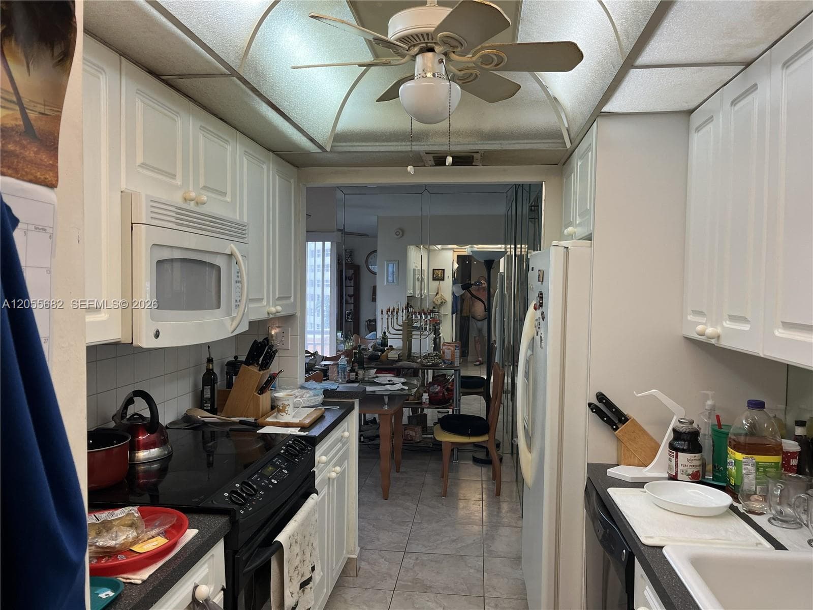 GOLDEN ISLES TOWER · #44B in Hallandale Beach - Photo 1