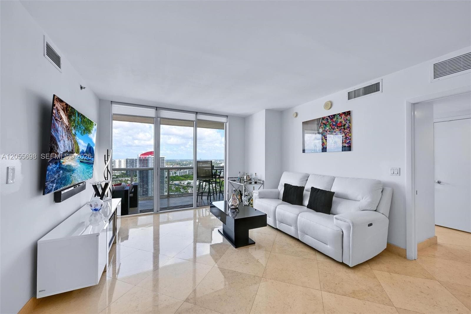 BEACH CLUB CONDO · #3207 in Hallandale Beach - Photo 3
