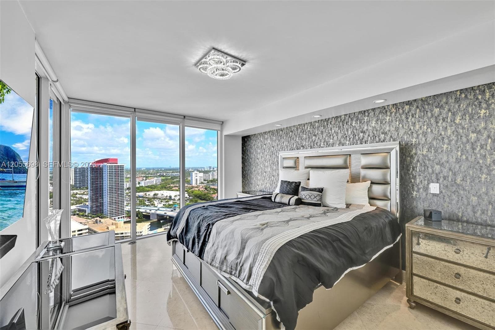 BEACH CLUB CONDO · #3207 in Hallandale Beach - Photo 18