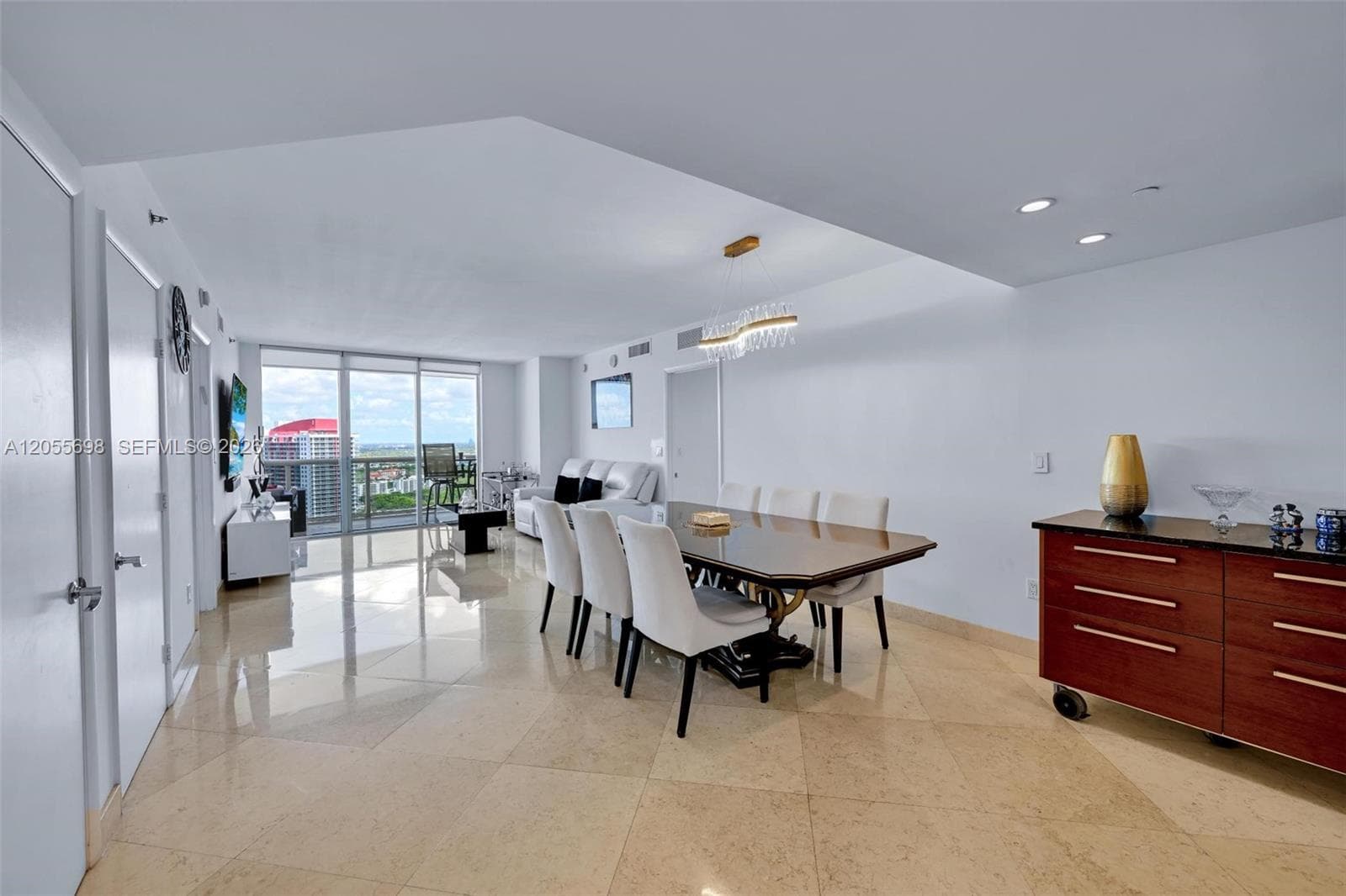 BEACH CLUB CONDO · #3207 in Hallandale Beach - Photo 4