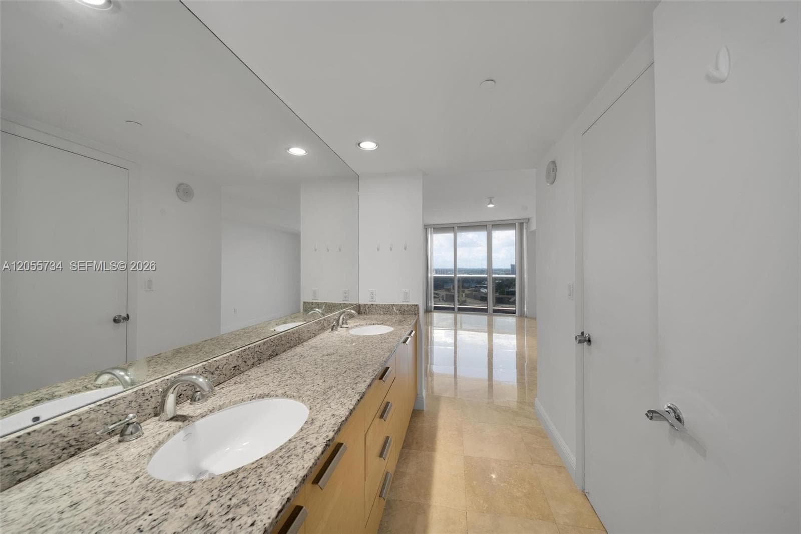 BEACH CLUB THREE CONDO · #1809 in Hallandale Beach - Photo 9