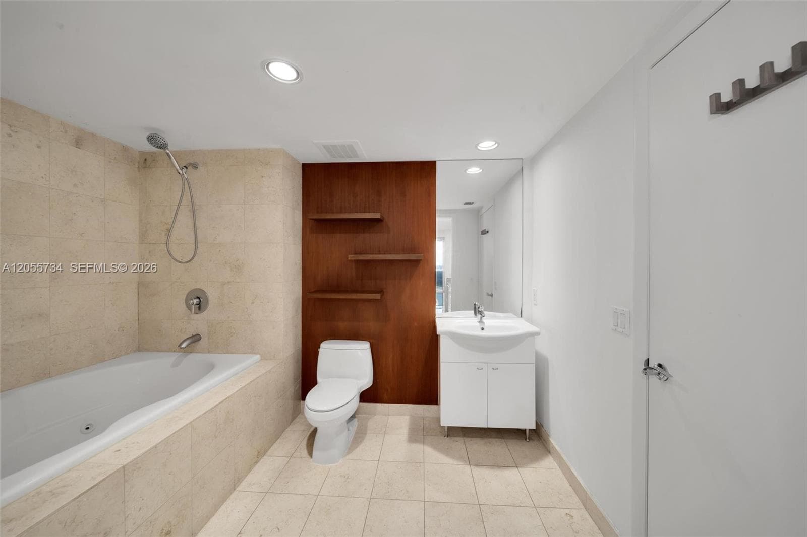 BEACH CLUB THREE CONDO · #1809 in Hallandale Beach - Photo 10