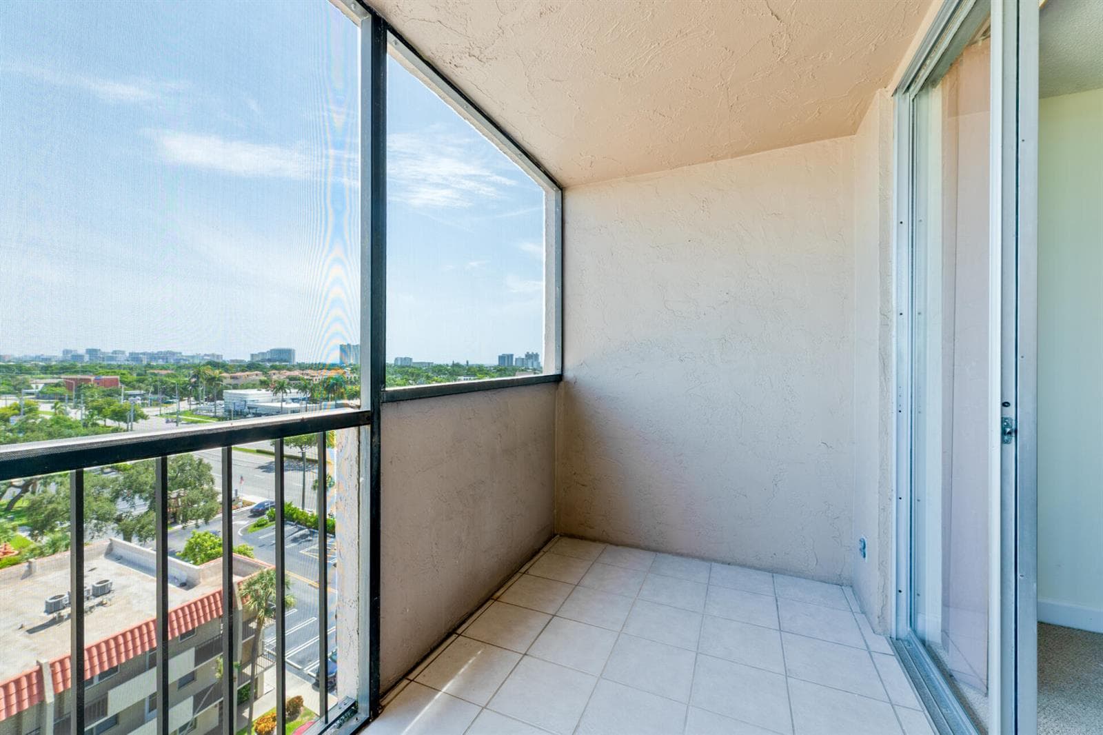 20260715 - 777 S Federal Hwy Apt 906 - M