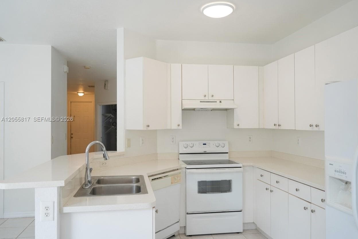16654 SW 83rd Ln photo 9