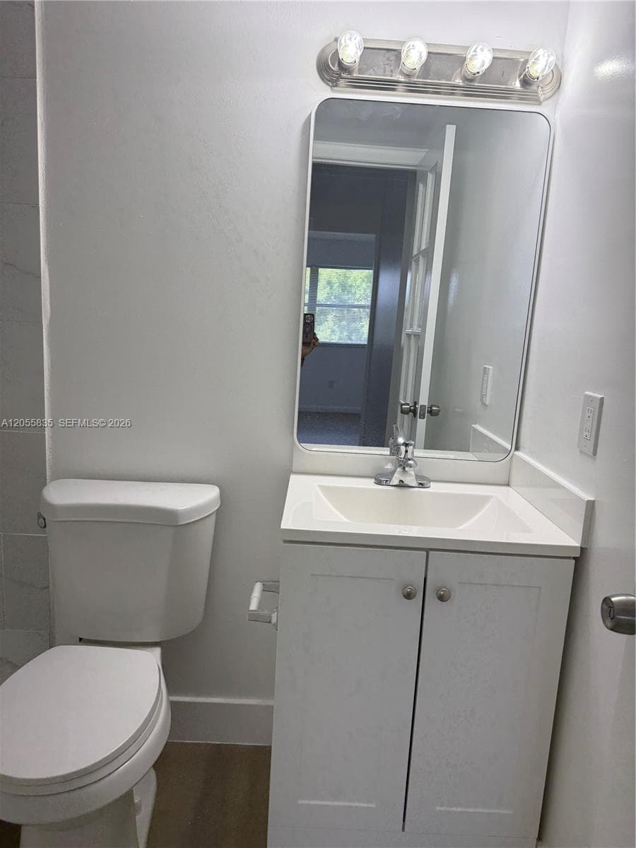 Villa Bellini Condo · #211 in Hialeah - Photo 15