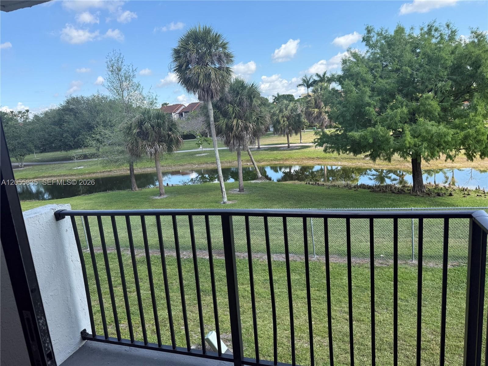 Villa Bellini Condo · #211 in Hialeah - Photo 19