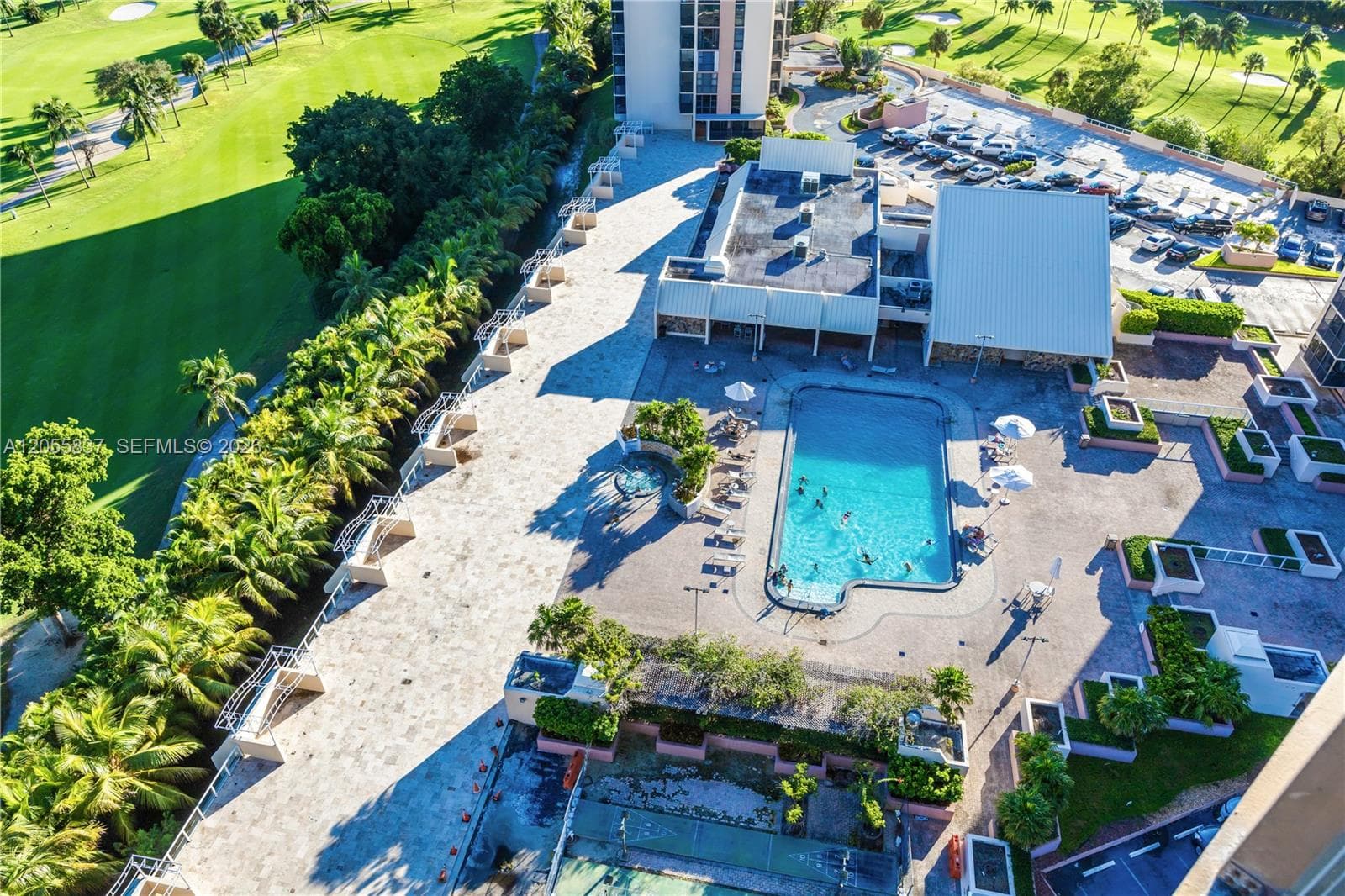 CORONADO CONDOMINIUM · #433 in Aventura - Photo 2