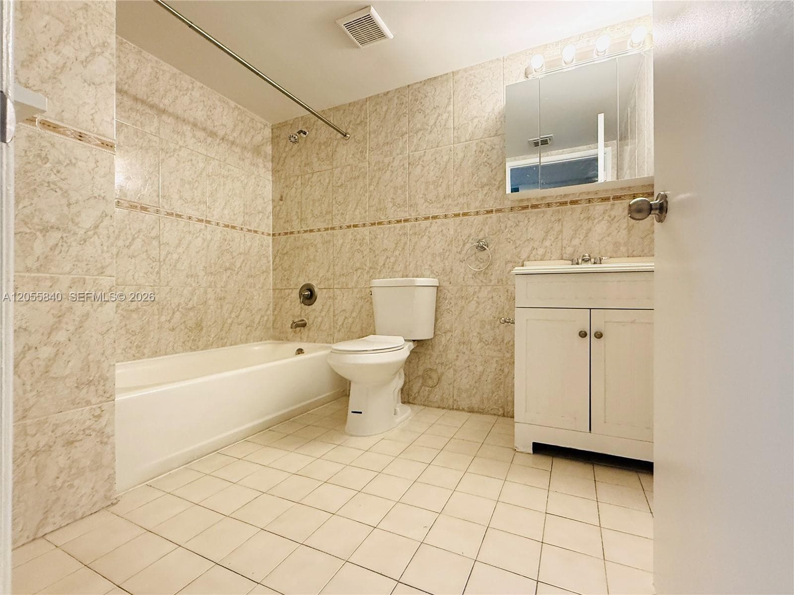 MIRASSOU CONDO · #104 in Hialeah - Photo 12