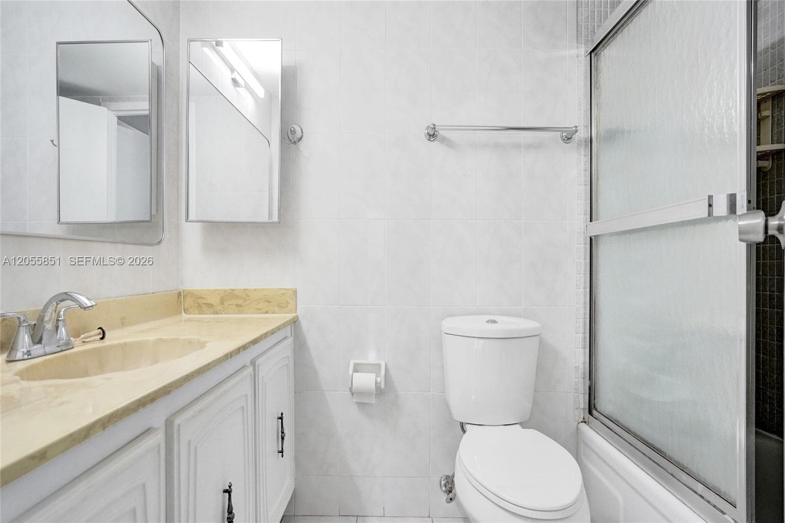 DESOTO PARK CONDO · #207 in Hallandale Beach - Photo 23