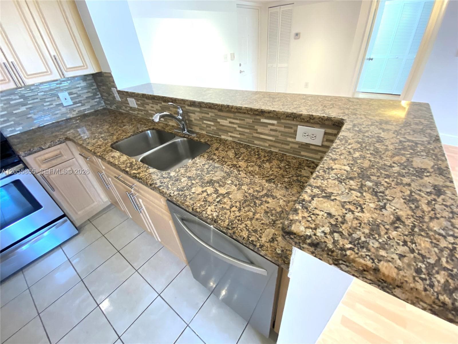 ENCLAVE AT DORAL CONDO NO · #205-12 in Doral - Photo 5