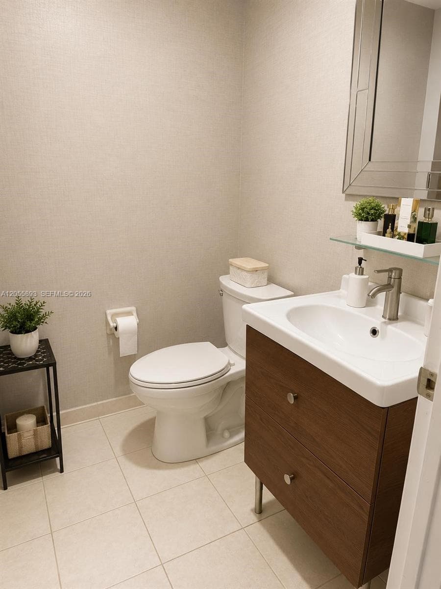 151 at Biscayne · #409 in North Miami - Photo 44