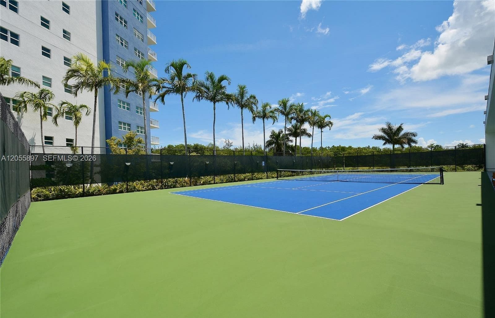 THE OAKS I CONDO · #409 in North Miami - Photo 66