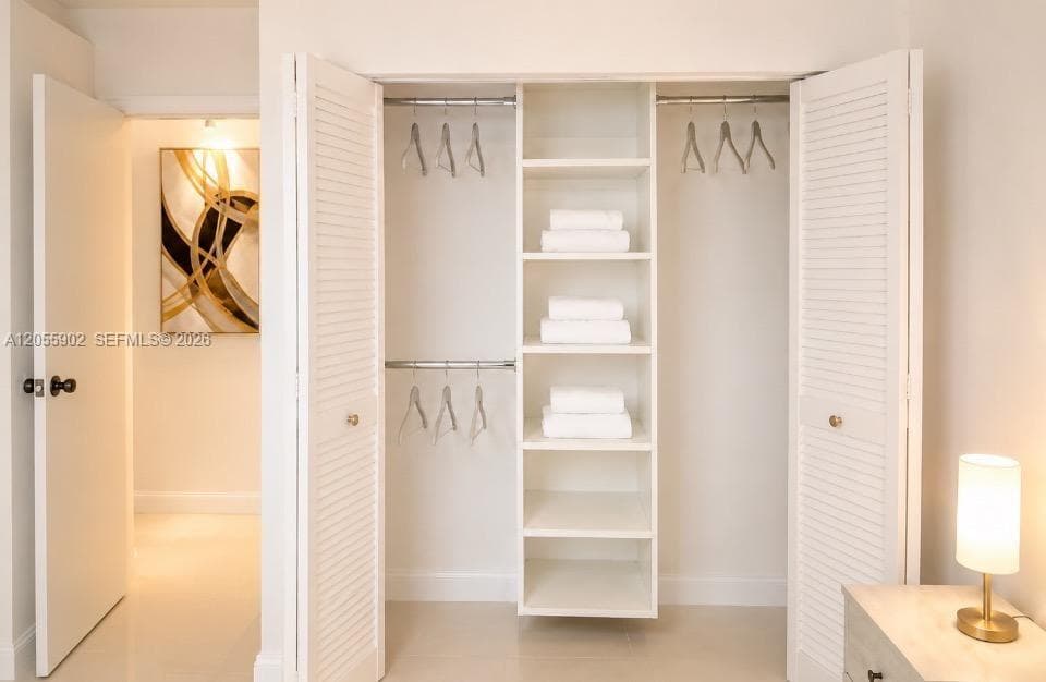 NEW CUSTOM DESIGNED BUILT IN  CALIFORNIA CLOSET SYSTEMS