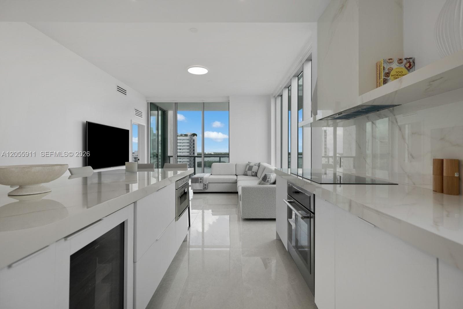 Eloquence on the Bay · #1208 in North Bay Village - Photo 4