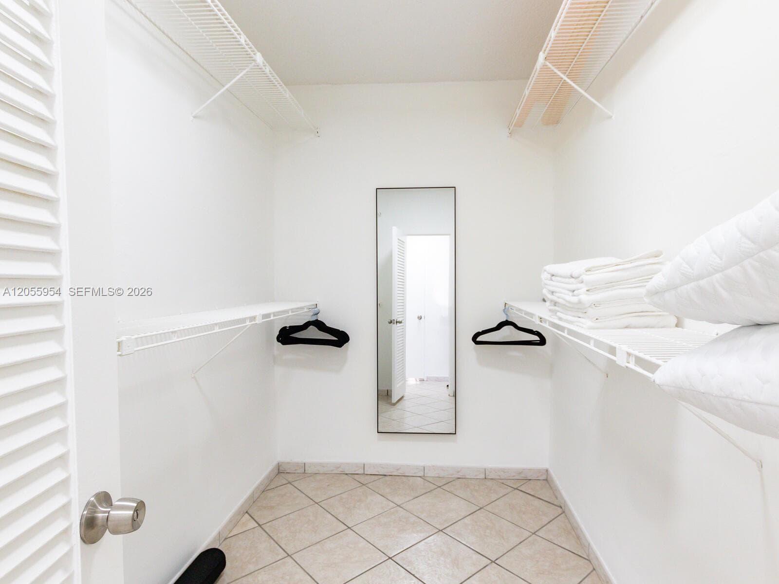 ALEXANDER TOWERS CONDO · #305 in Hollywood - Photo 27