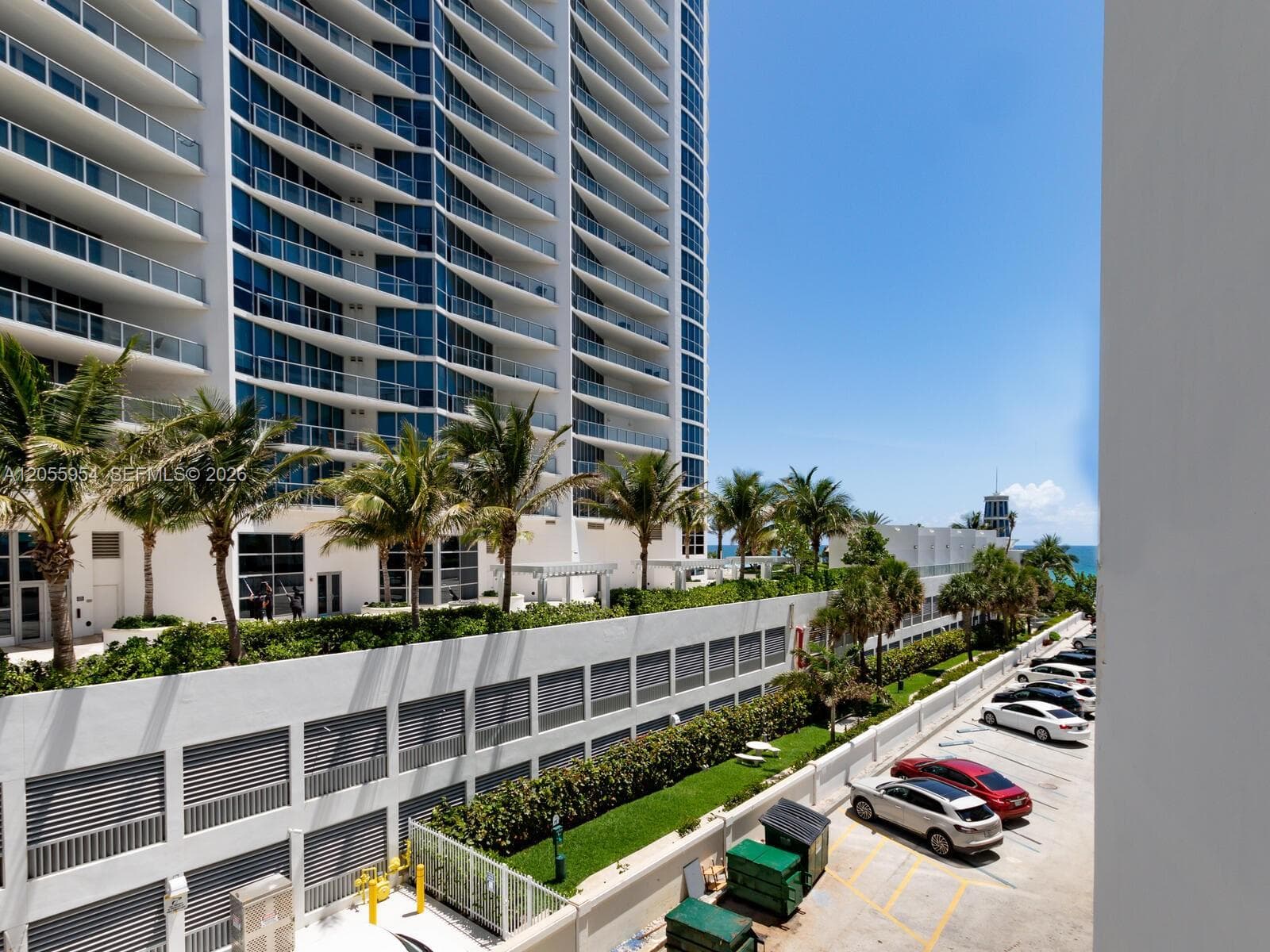 ALEXANDER TOWERS CONDO · #305 in Hollywood - Photo 14