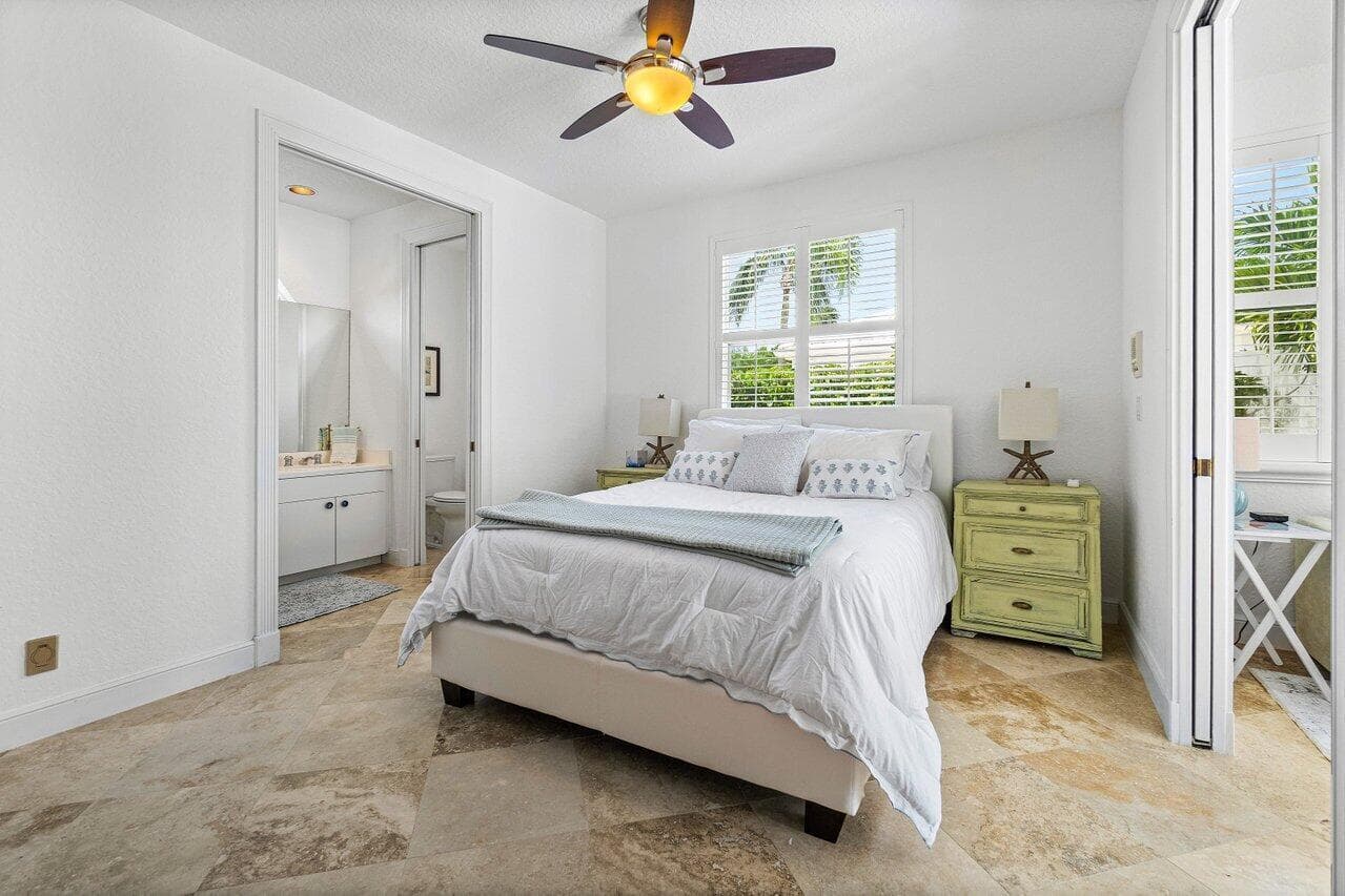 035-1144CrystalDrive-PalmBeachGardens-FL