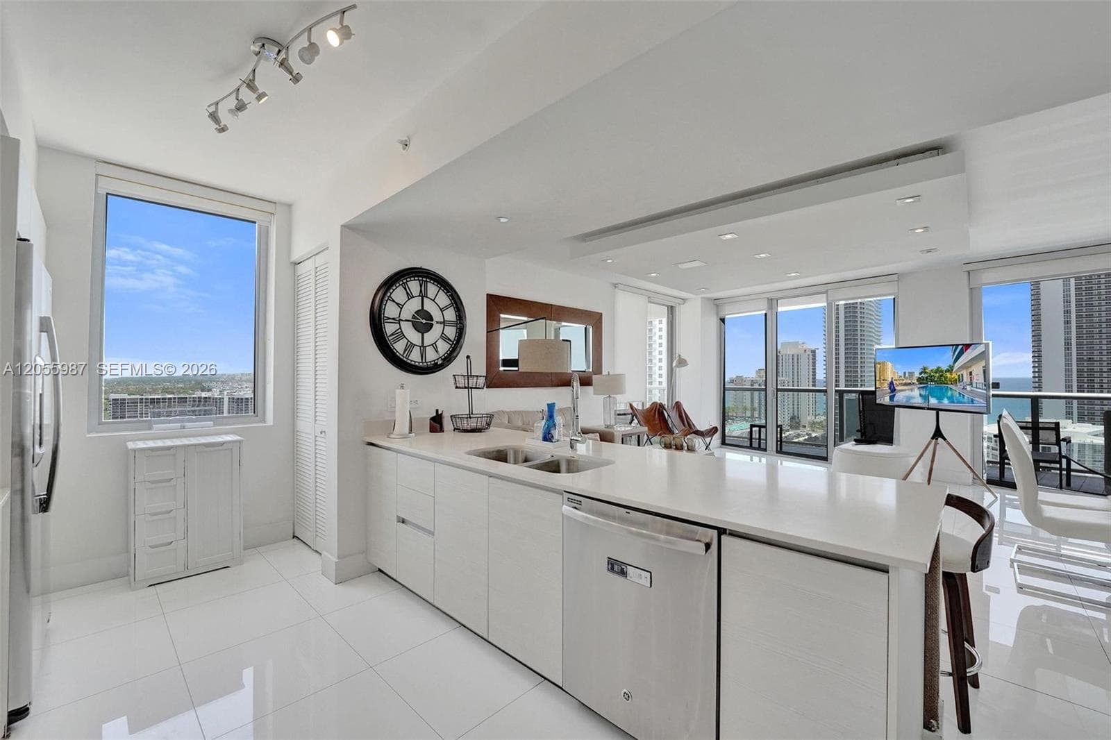 BEACHWALK CONDOMINIUM · #T1902 in Hallandale Beach - Photo 1