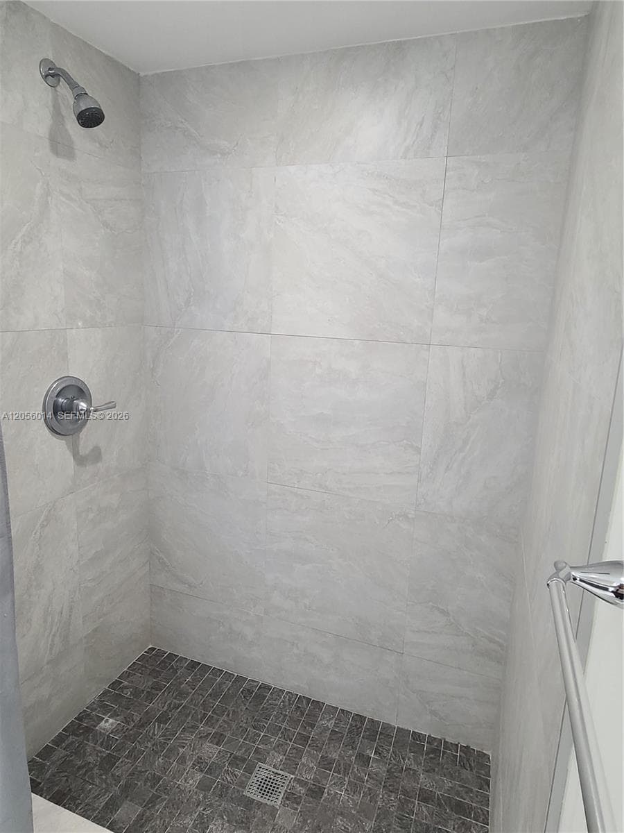 El Dorado Tower III · #2408 in Aventura - Photo 10