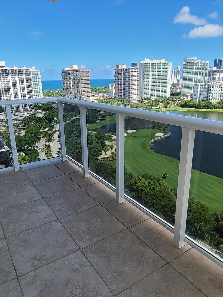 El Dorado Tower III · #2408 in Aventura - Photo 4