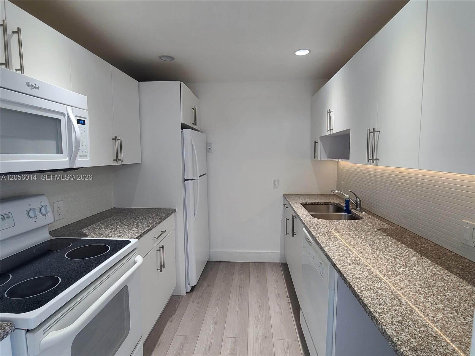 El Dorado Tower III · #2408 in Aventura - Photo 8