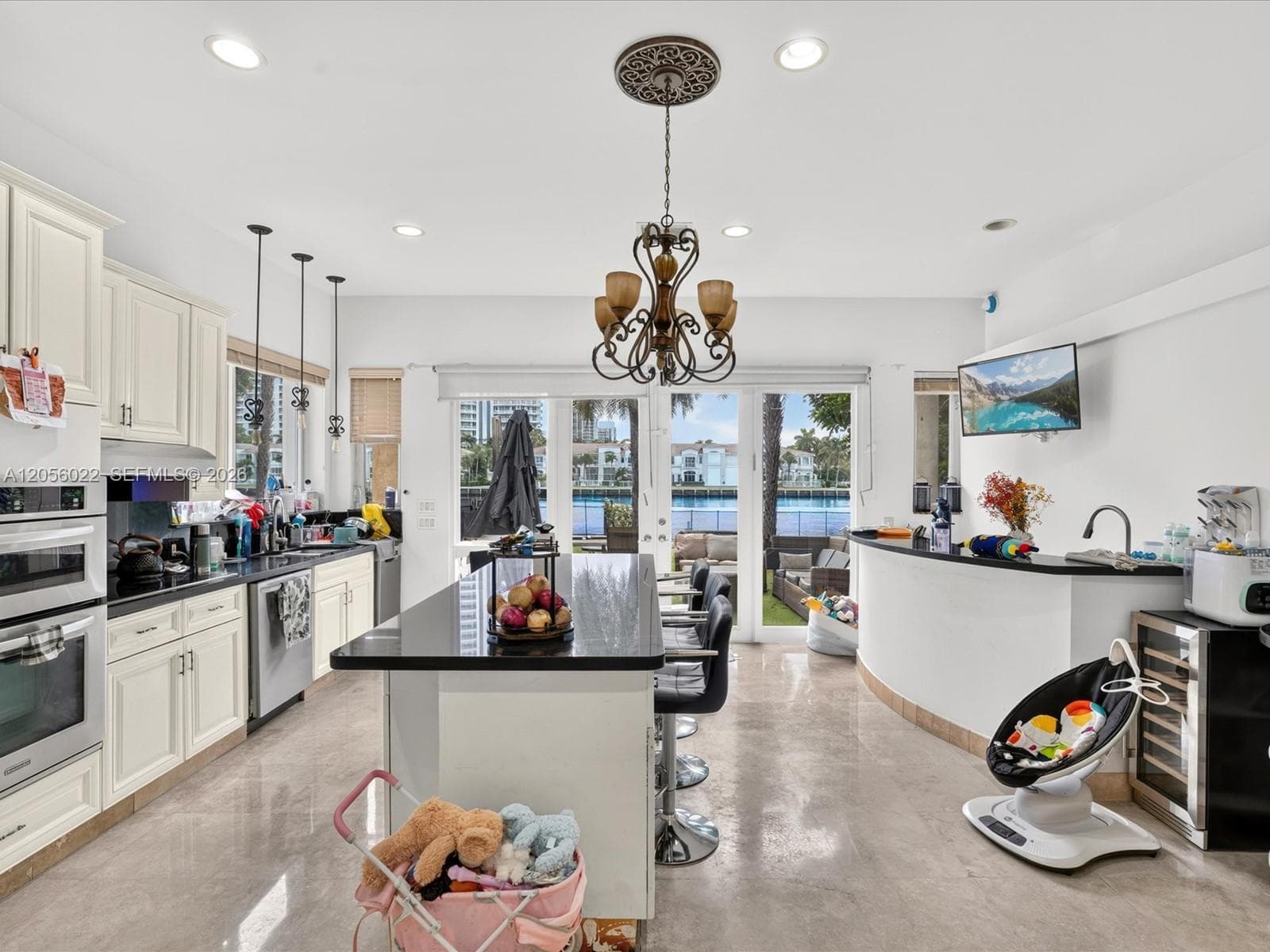 628 N Island photo 47