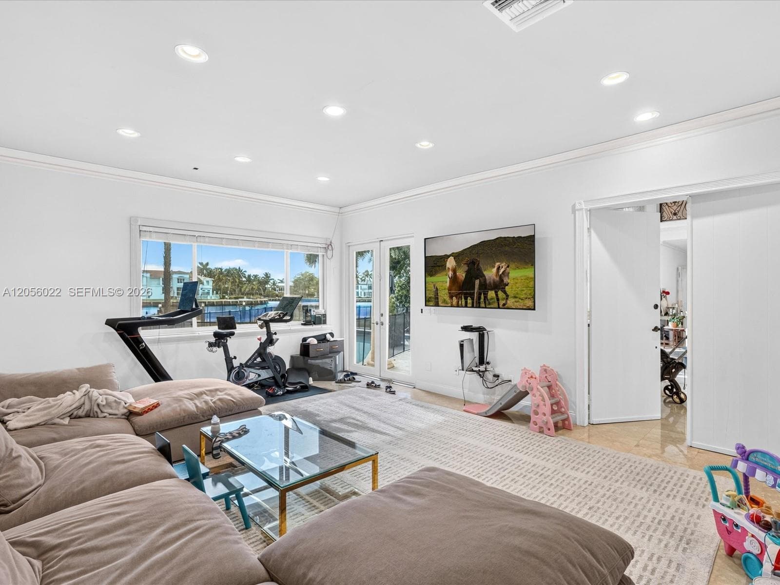 628 N Island photo 54