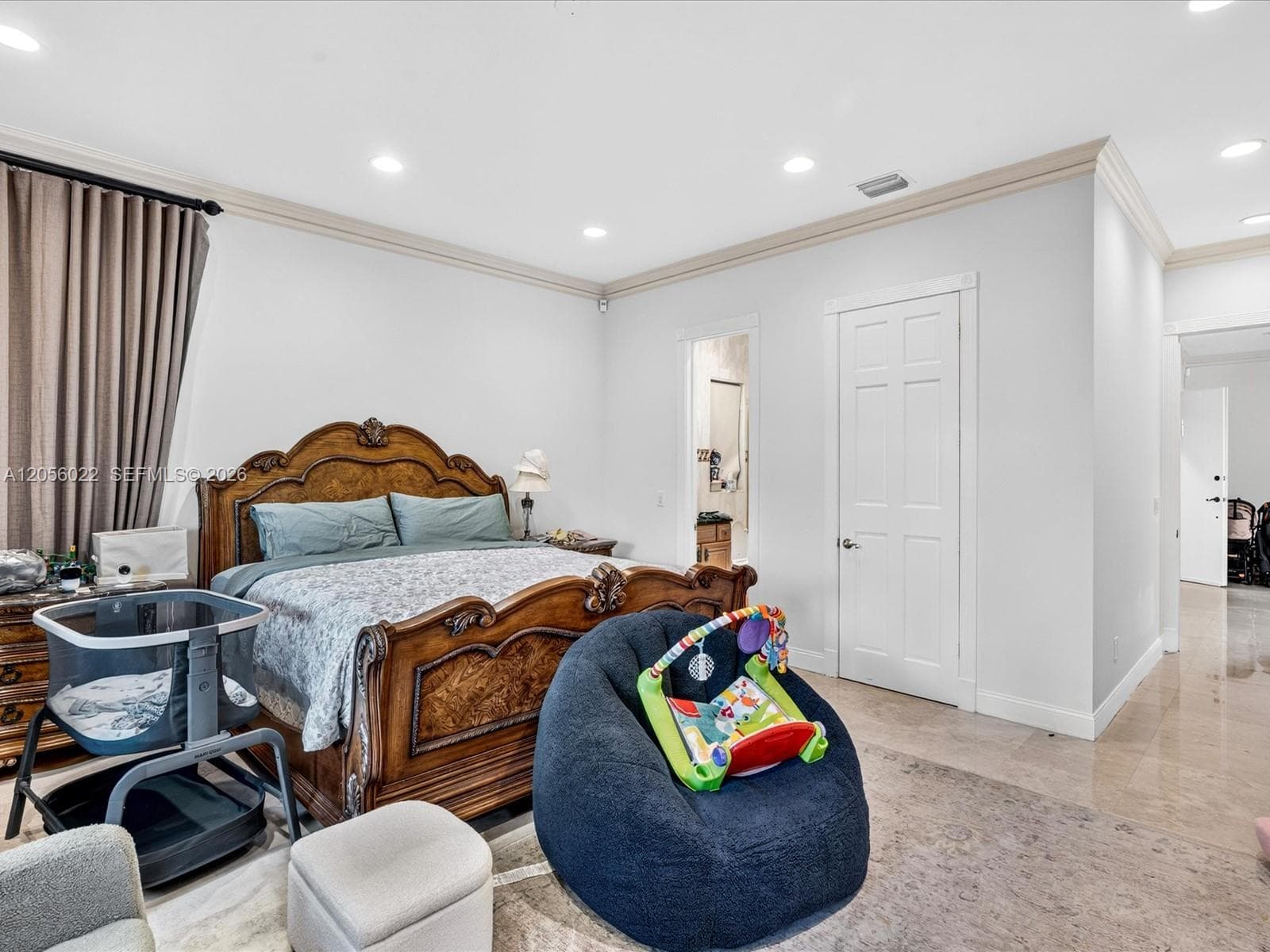 628 N Island photo 58