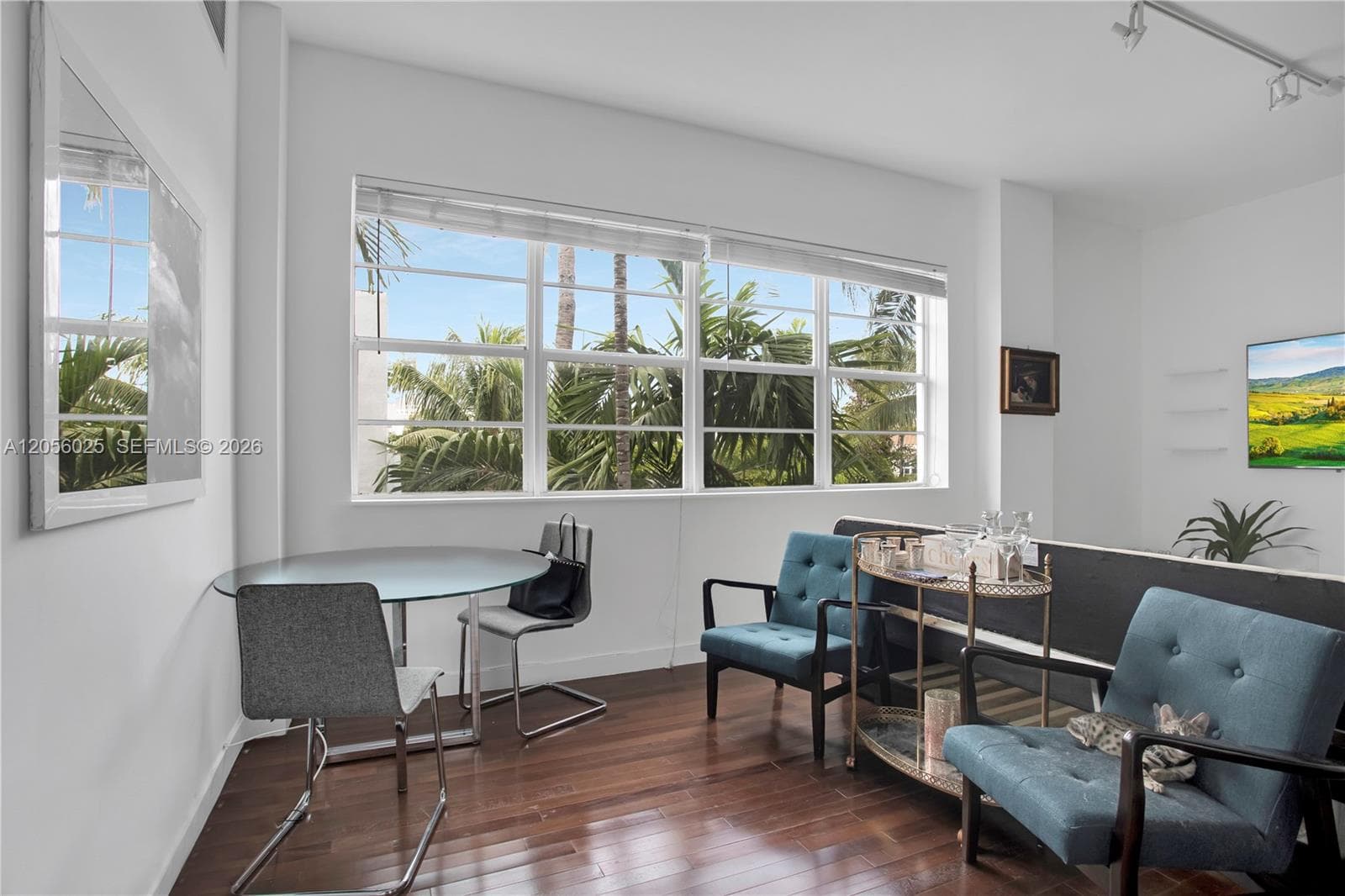THE NOLOBI CONDO · #8 in Miami Beach - Photo 4