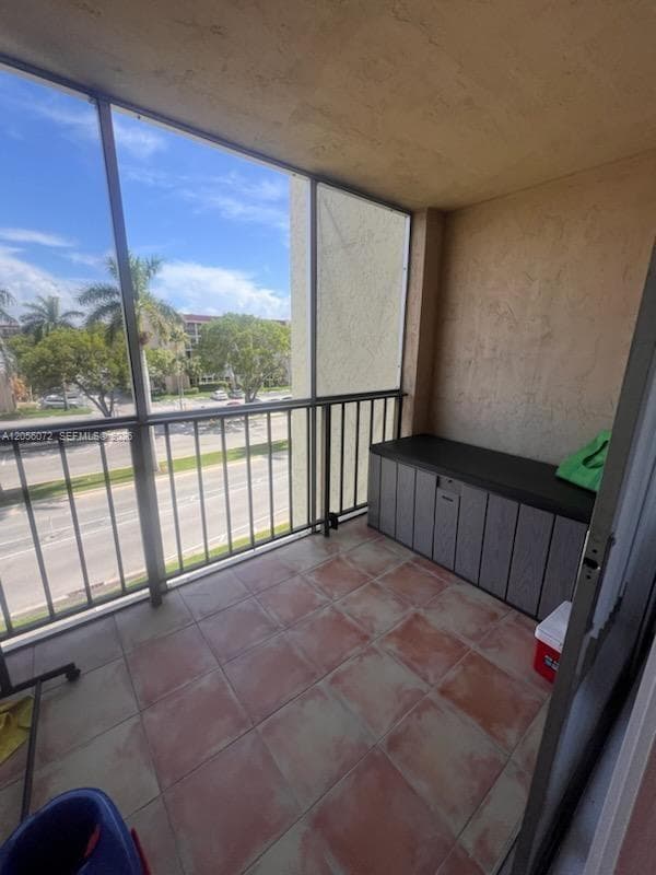 DESOTO PARK CONDO · #404 in Hallandale Beach - Photo 6