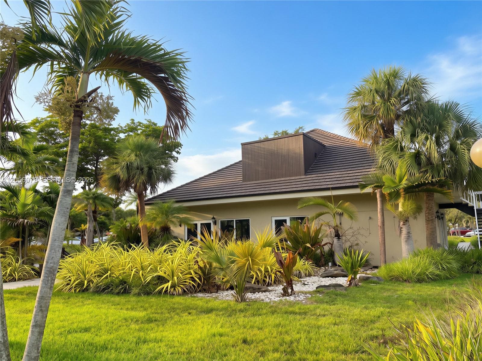 VILLAGE OF KINGS CREEK CO · #311 in Miami - Photo 2